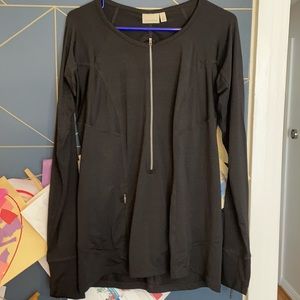 Athleta rash guard
